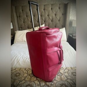 Longchamp Vintage Lambskin Leather Barbie Pink Rolling Carry On Luggage Rare